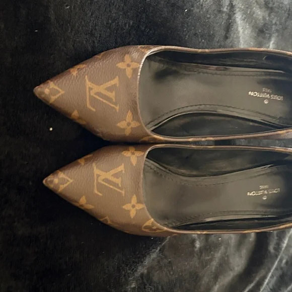 Louis Vuitton Monogram Brown Heels - Picture 3 of 3